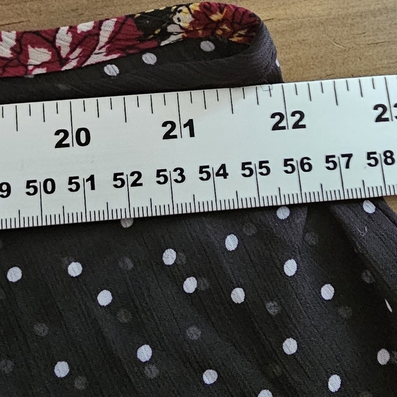 Torrid 2 Sheer Tank Top Floral Polka Dot Flowy Plus Blouse - Picture 4 of 5